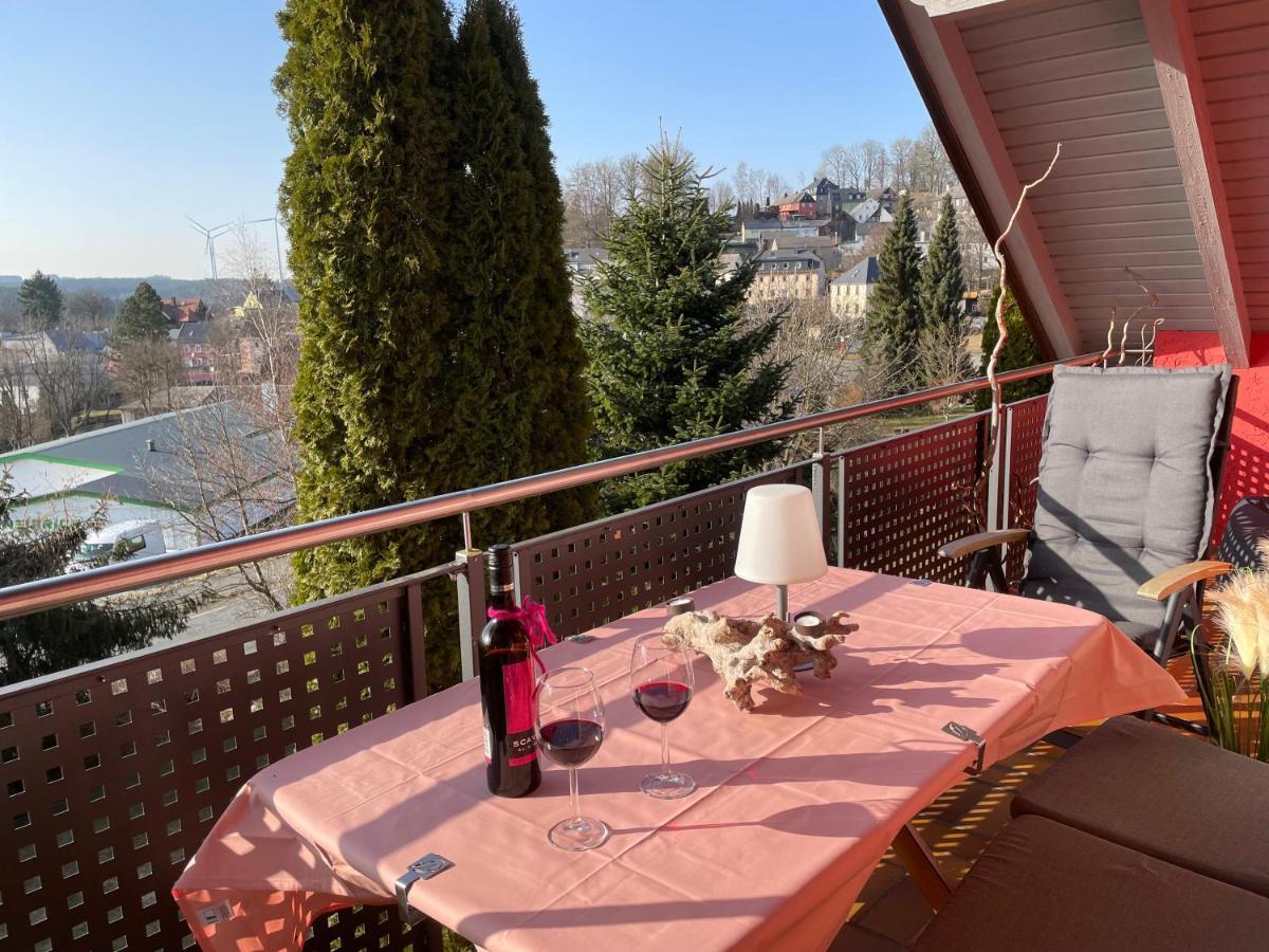 Tolle Ferienwohnung Mit Loggia In Schauenstein 100Qm Bei Hof An Der Saale Frankenwald Esterno foto
